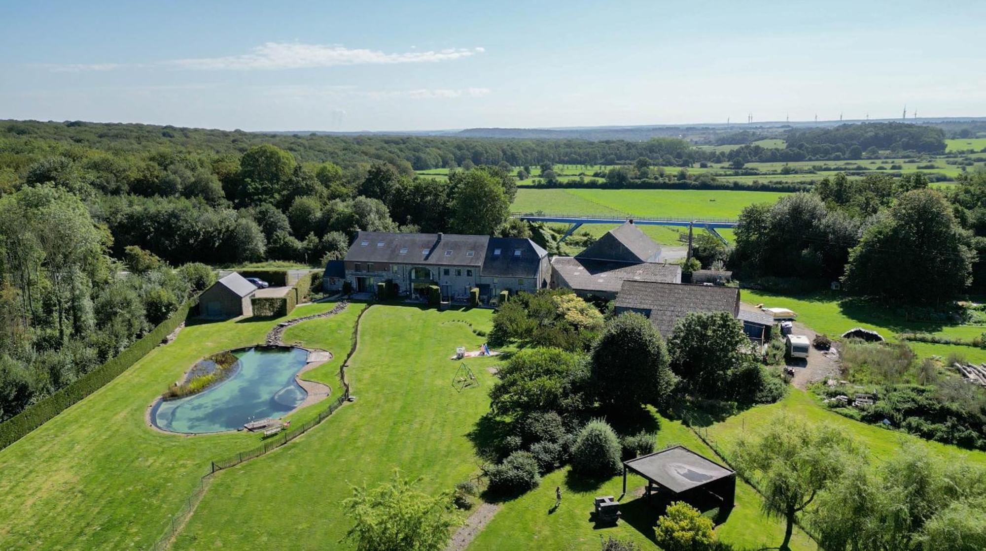 Gites Ferme De La Barriere Chimay Exterior photo